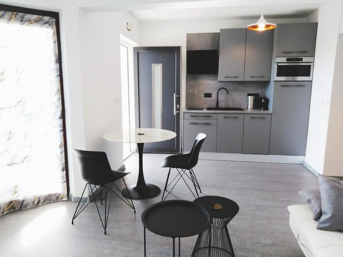 Sea View K2 Apartment Rabac 0*,